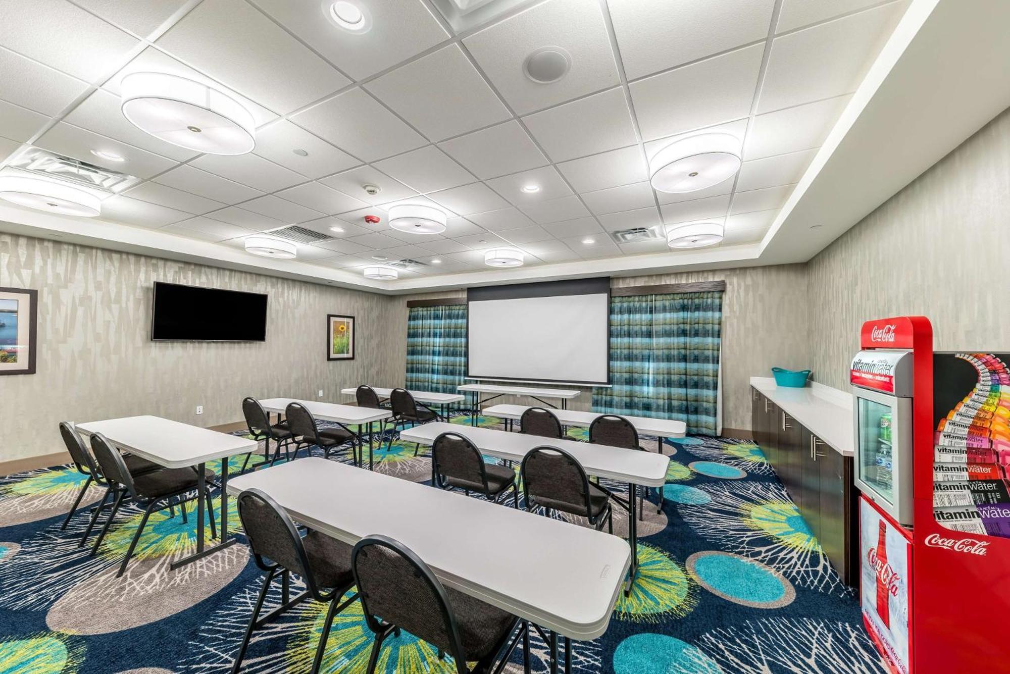 Pryor Creek Hampton Inn & Suites Pryor, Ok מראה חיצוני תמונה